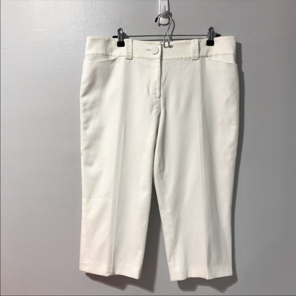 Ann Taylor White Capri Shorts Size 14